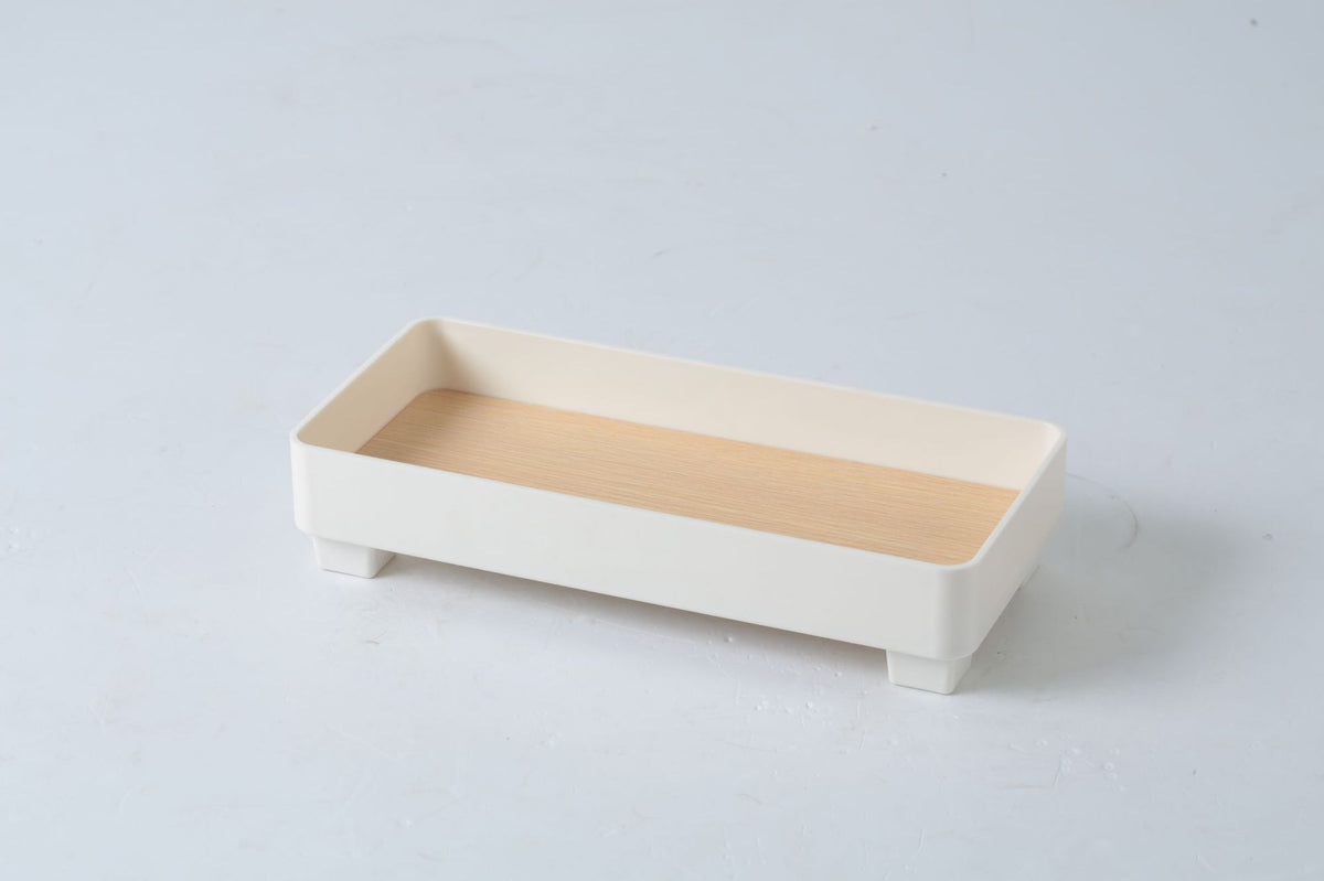 Vassoio rettangolare bianco con inserto legno
