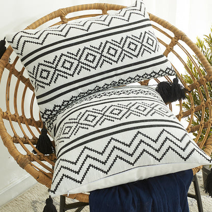 Cuscino geometrico con nappine