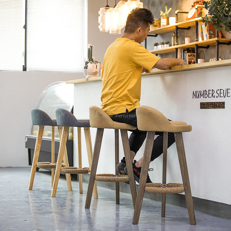 Sgabello bar nordico