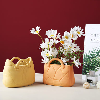 Vaso forma borsa Morandi