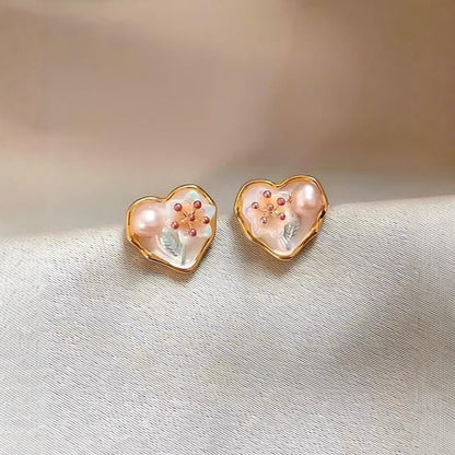 Orecchini perle floreali