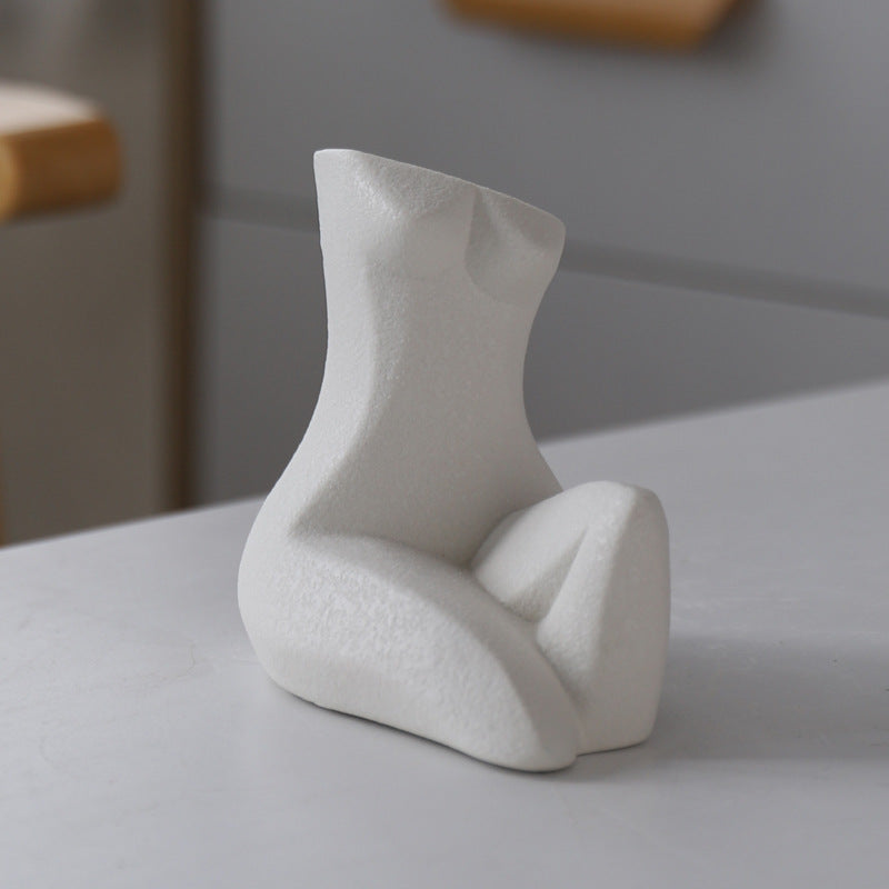Vaso in ceramica forma astratta