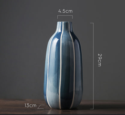 Vaso di ceramica moderno