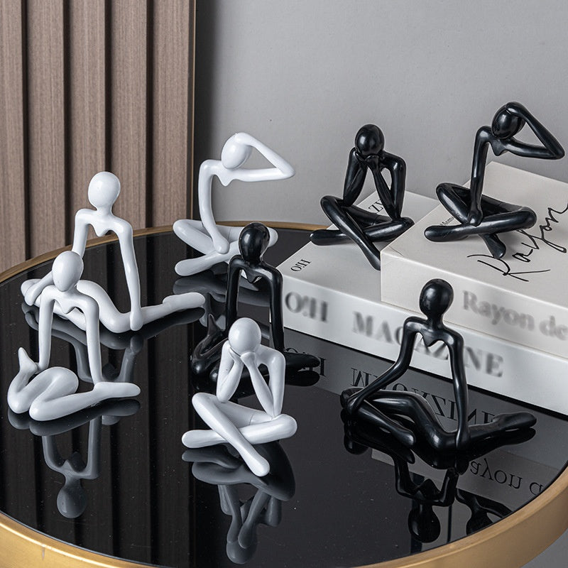 Scultura pensatore astratta