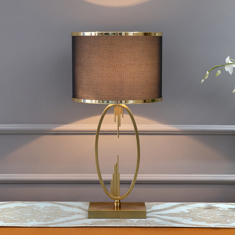 Lampada nordica da comodino