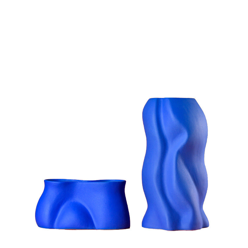 Vaso in ceramica moderno