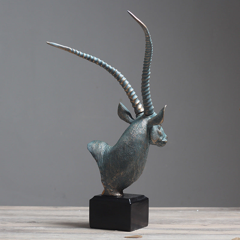 Testa di antilope in ceramica