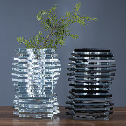 Vaso geometrico in cristallo
