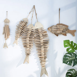 Ciondolo pesce legno