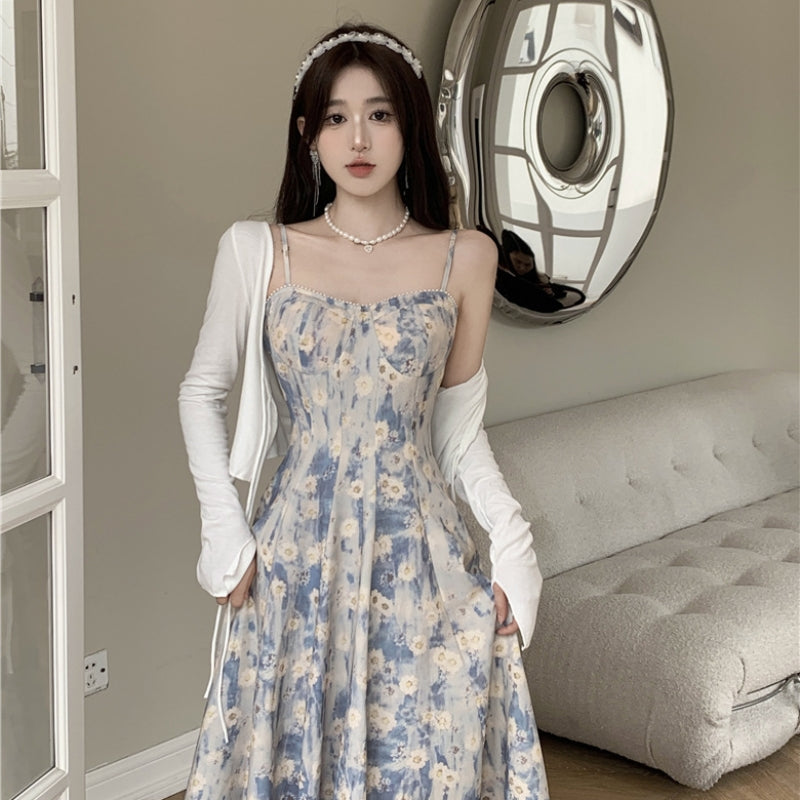 Vestito blu floreale