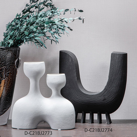 Ornamento ceramica bianco forme geometriche
