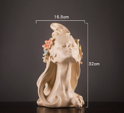 Figura Ragazza Floreale