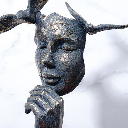 Statuetta astratta