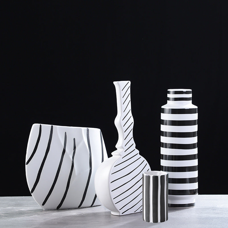 Vaso ceramica geometrico moderno