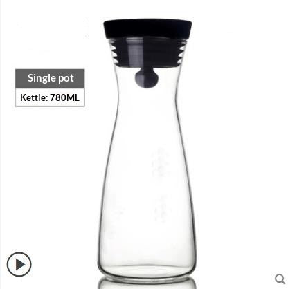 Caraffa di vetro