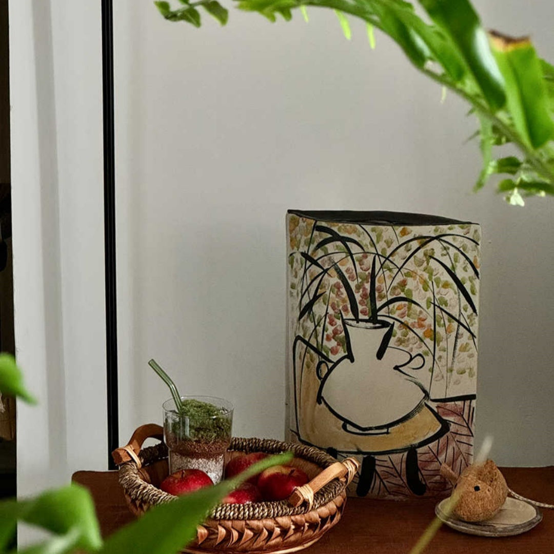 Vaso ceramica figure astratte