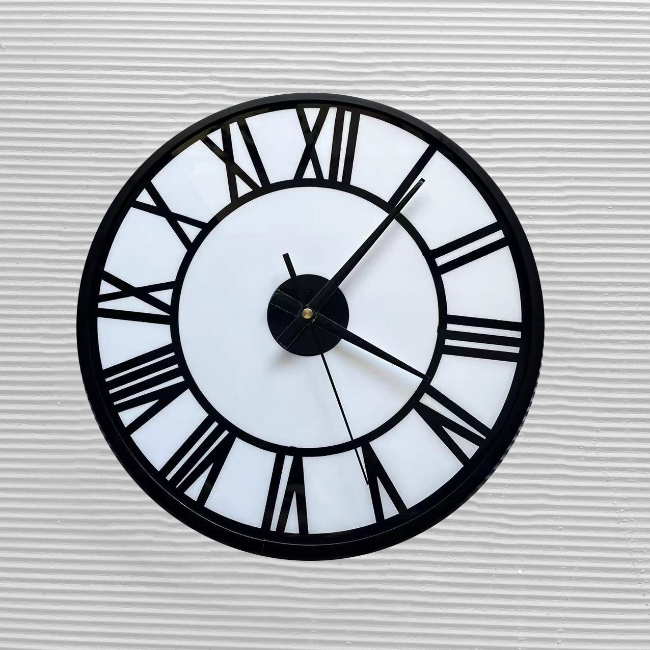 Orologio da parete Barocco ornato elegante