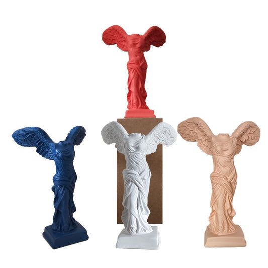 Statuetta della Vittoria in stile nordico