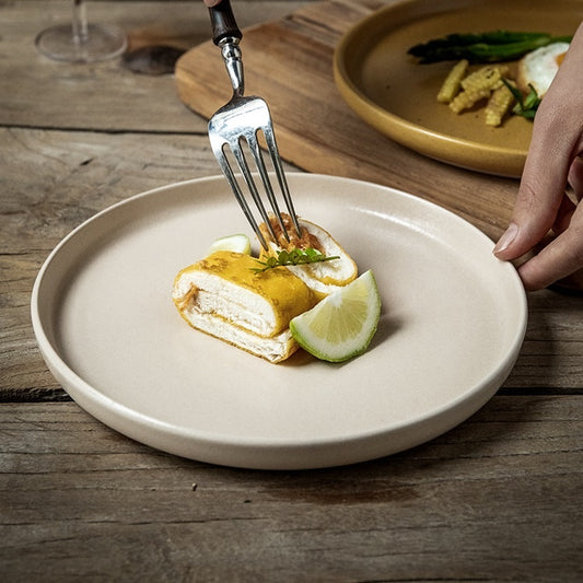 Piatto nordico in ceramica