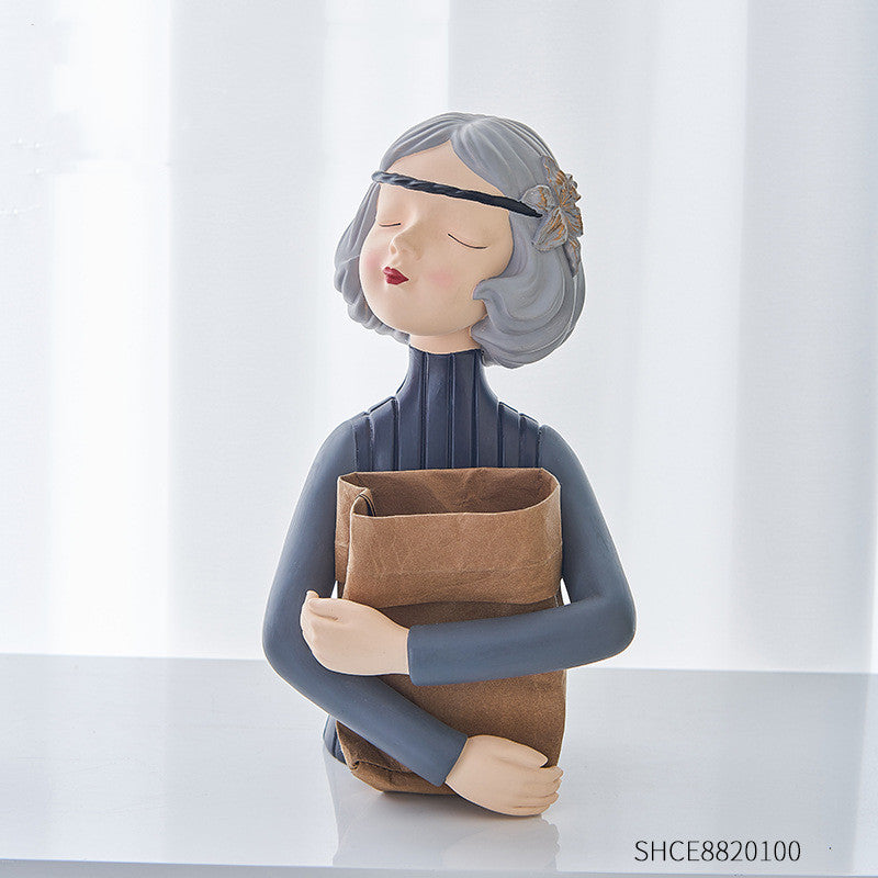 Figurina donna moderna