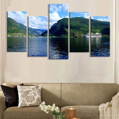 Quadro su tela Lago di montagna al tramonto
