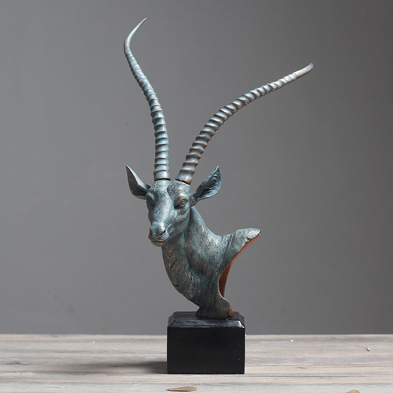 Testa di antilope in ceramica