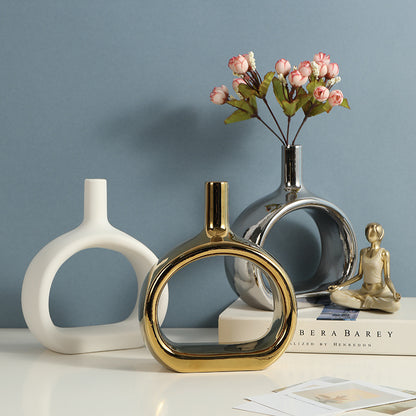Vaso in ceramica cuore traforato