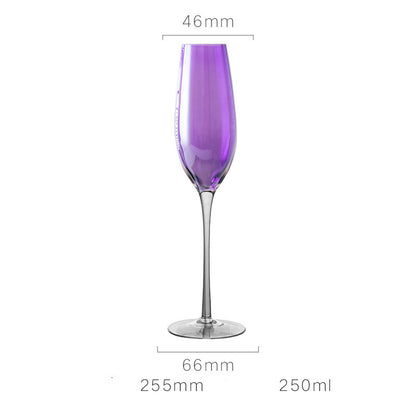 Bicchiere di cristallo viola