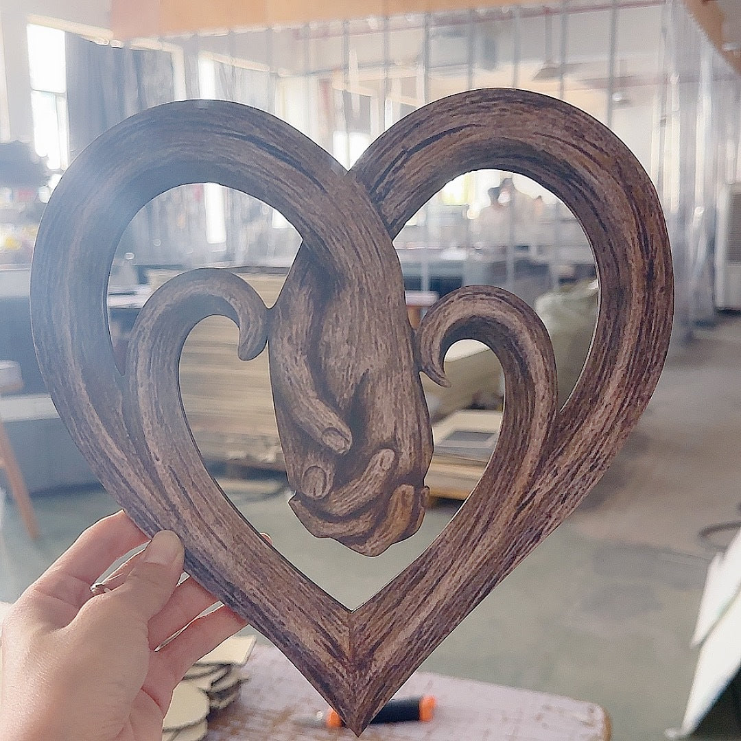 Decorazione cuori legno