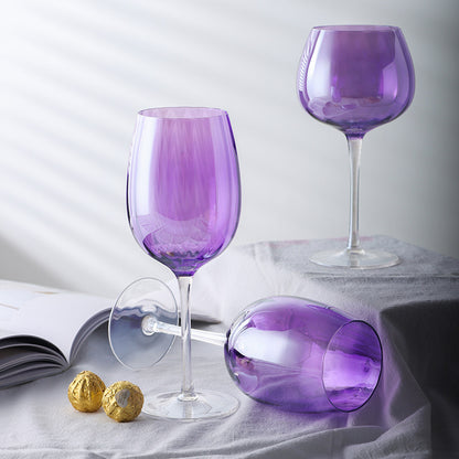 Bicchiere di cristallo viola
