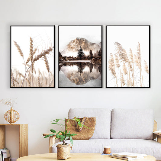 Quadro su tela Paesaggi con grano e montagna