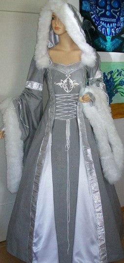 Vestito stile rinascimentale