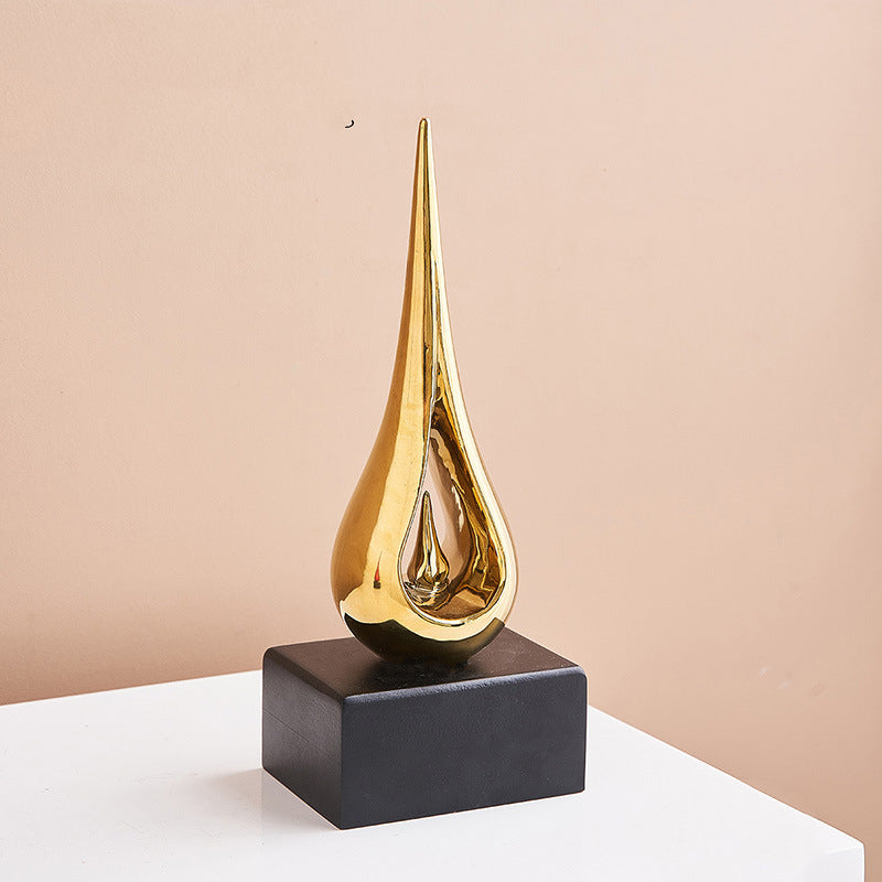 Scultura goccia ceramica