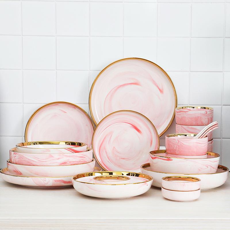 Set stoviglie ceramica