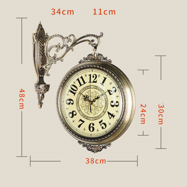 Orologio da parete Barocco ornato
