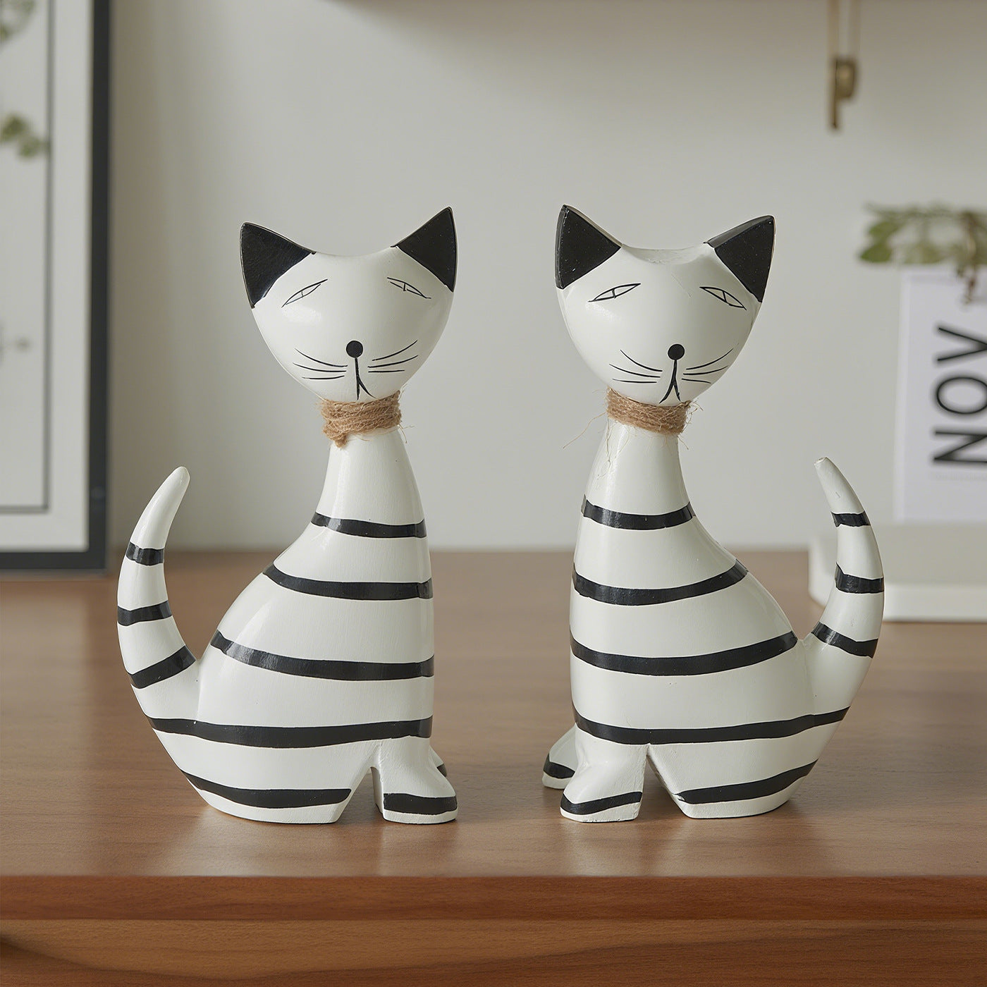 Statuette Gatto Legno Nordico