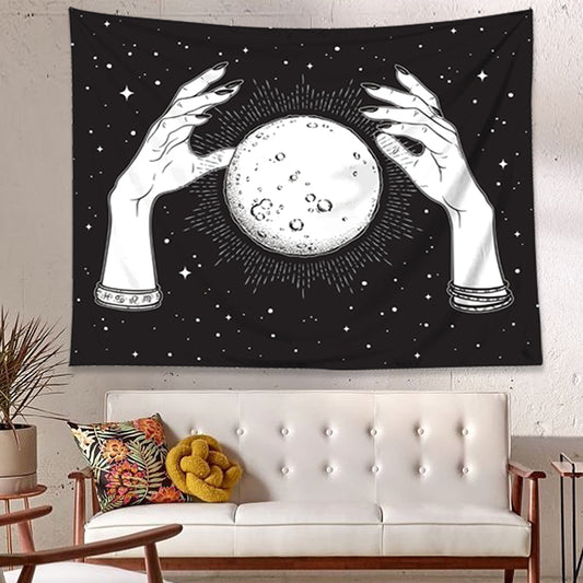 Arazzo Luna fra due mani bianche crateri