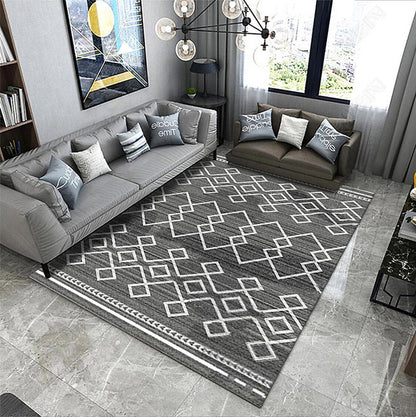 Tappeto triangoli nero bianco giallo