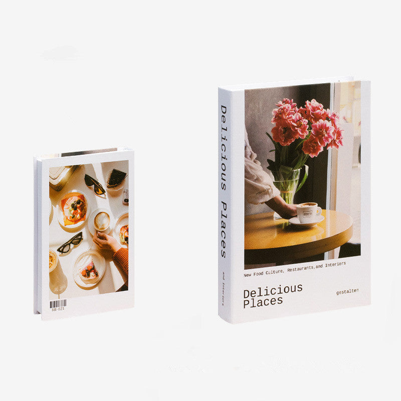 Finti libri decorativi
