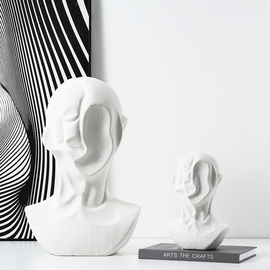 Figurina ceramica astratta
