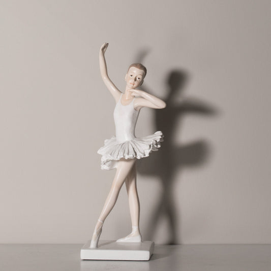 Statuetta ballerina in stile nordico