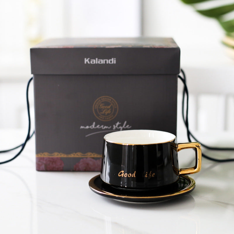 Tazza caffè con piattino oro