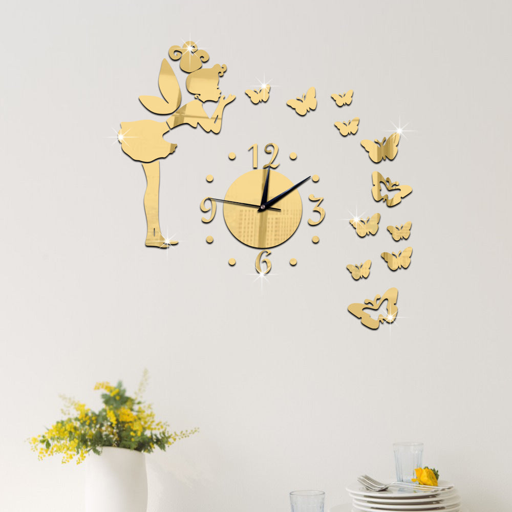 Orologio da parete Donna con farfalle dorata