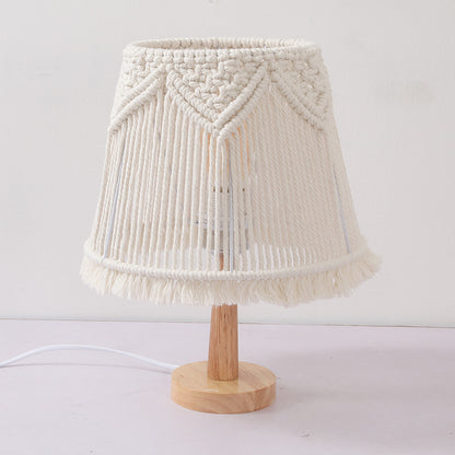 Lampada da comodino intrecciata