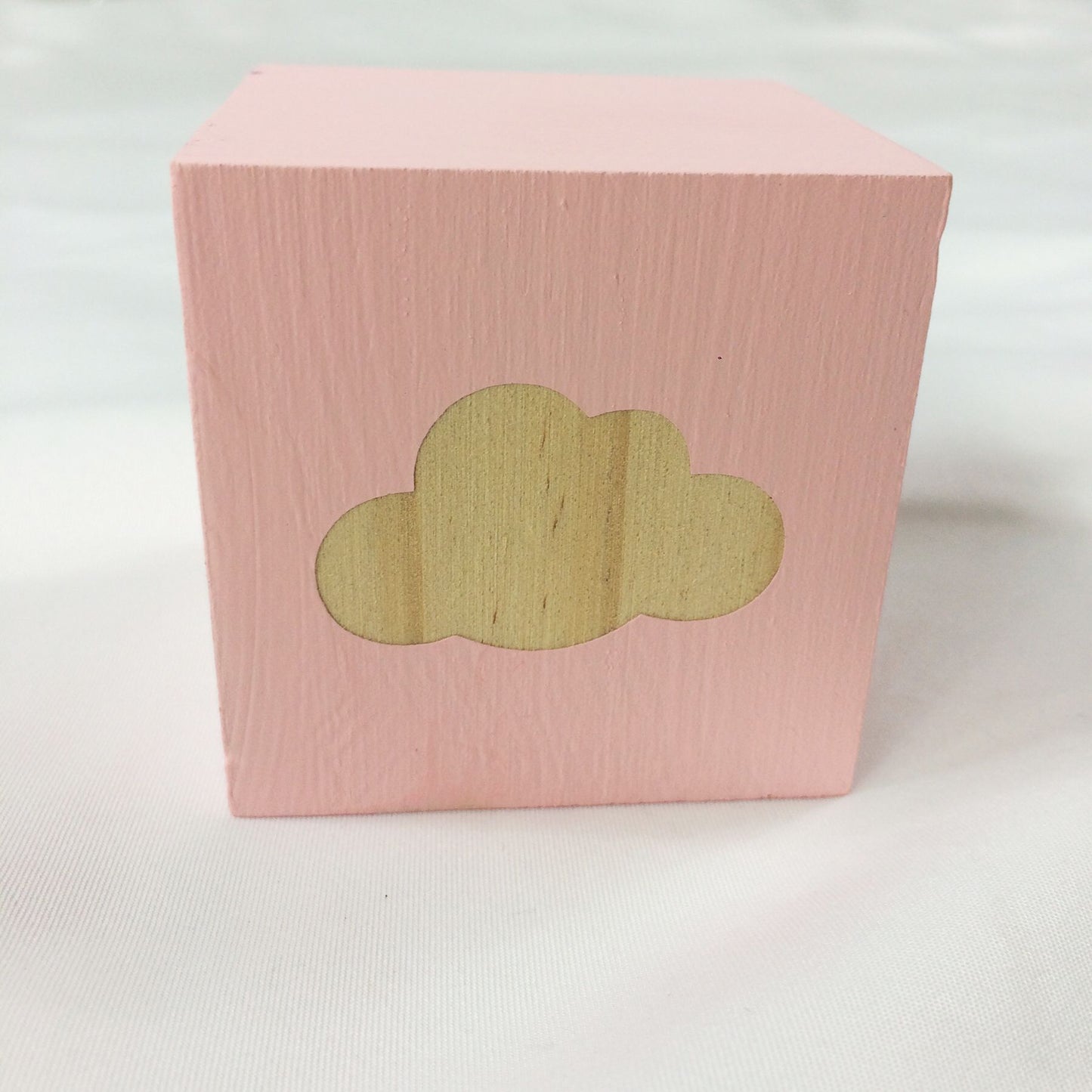 Cubo legno nuvola
