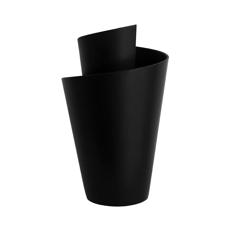 Vaso in resina minimalista