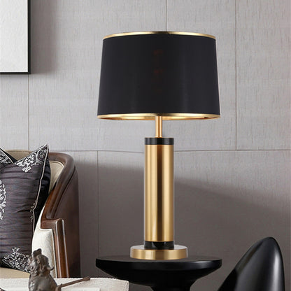 Lampada comodino nordica