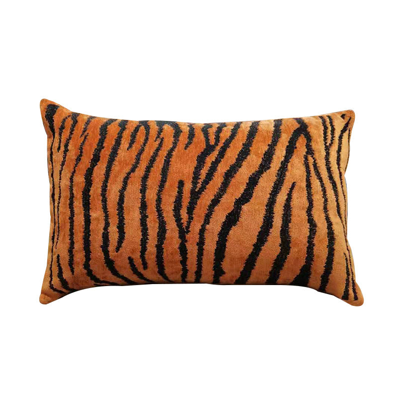 Coperta divano ricamata