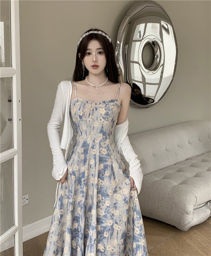 Vestito blu floreale