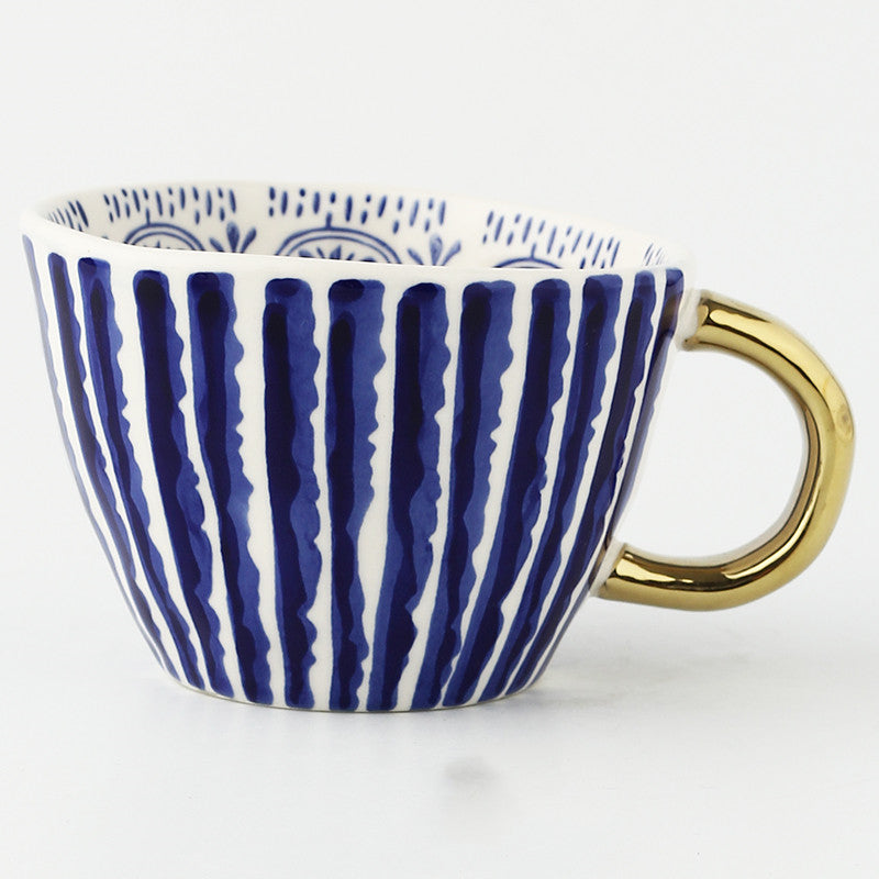 Tazza irregolare
